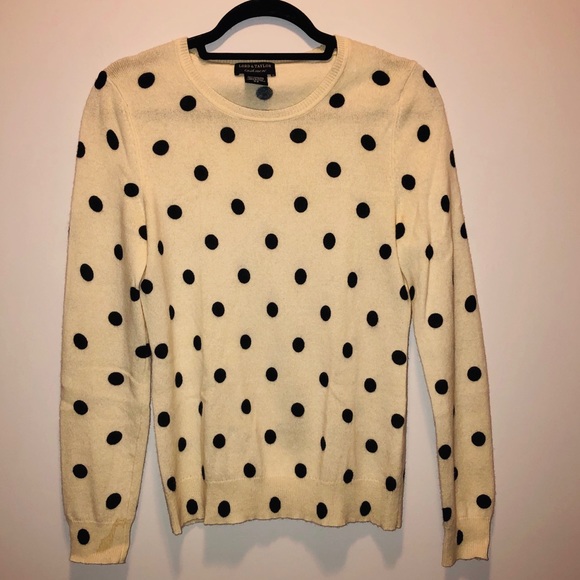 Lord & Taylor Sweaters - Lord & Taylor cashmere medium crew neck sweater